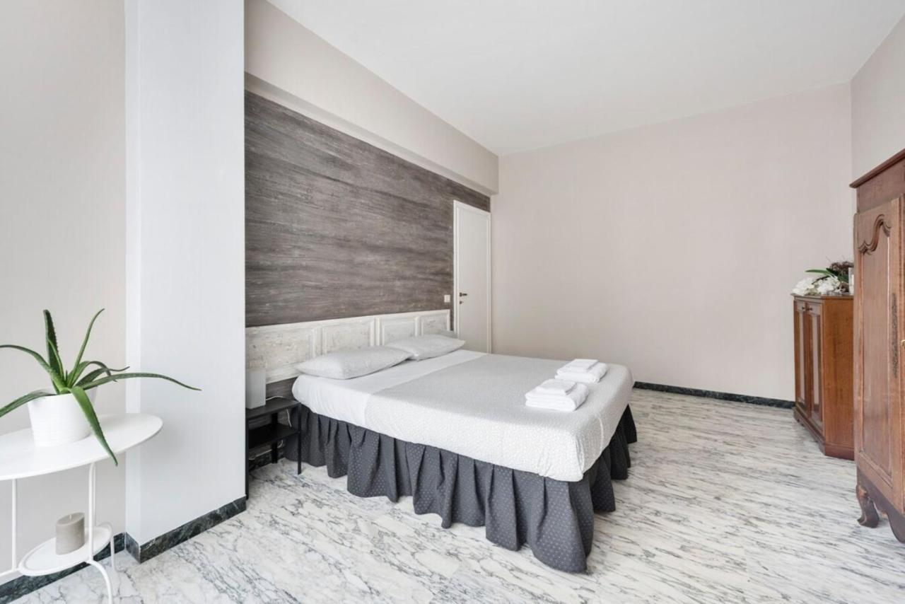 Apartmán Regina Luxury Flat Řím Exteriér fotografie