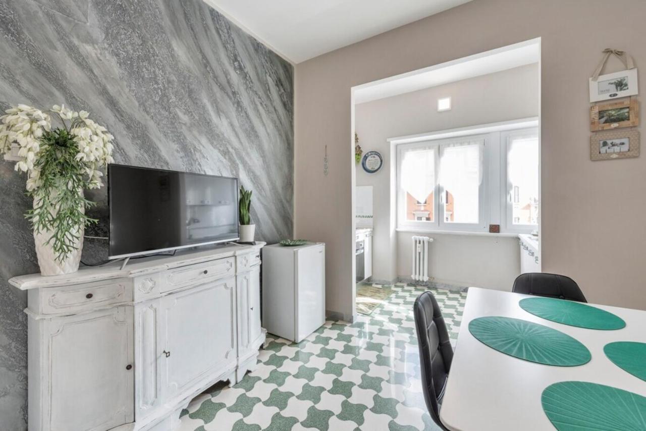 Apartmán Regina Luxury Flat Řím Exteriér fotografie