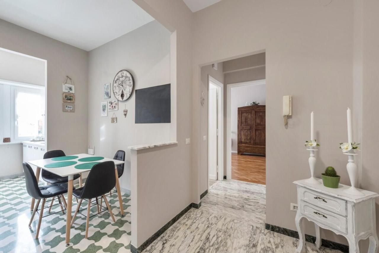 Apartmán Regina Luxury Flat Řím Exteriér fotografie